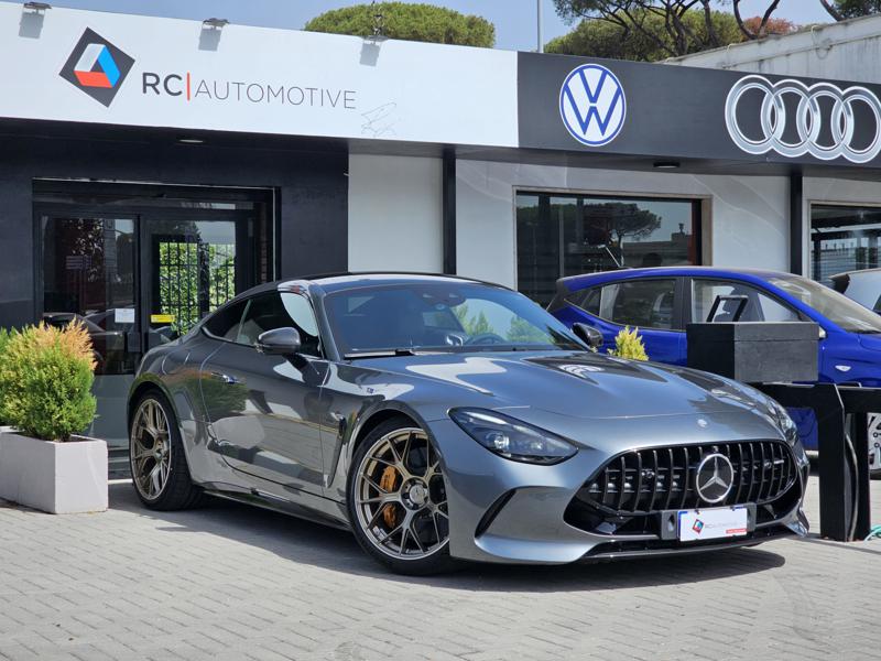 MERCEDES-BENZ AMG GT